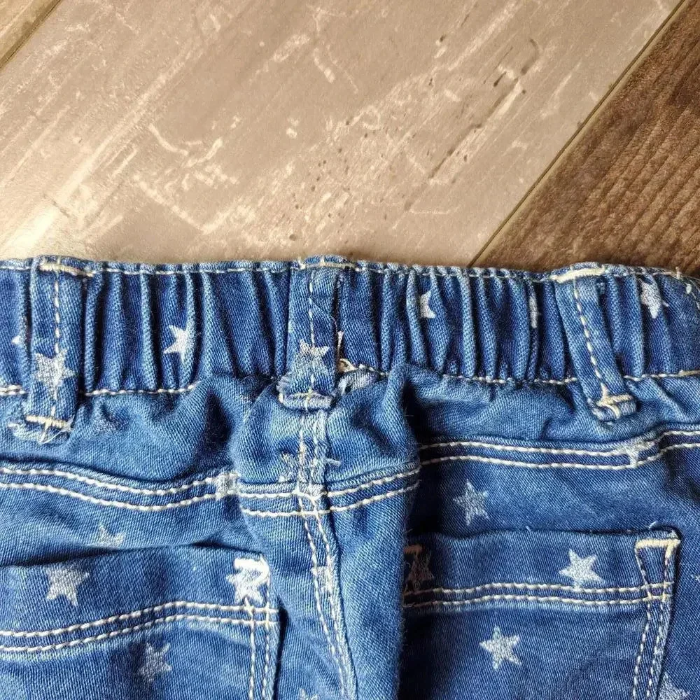 Old Navy Blue Medium Wash Skinny Jeggings Jeans Toddler Girl Size 18M Stars